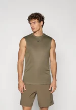 Reebok Train Sleeveless Tech Verde