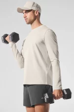 Alo Camiseta de Manga Larga y Cuello Redondo Reform Conquer Blanco - Imagen 2