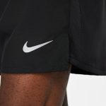 Nike Dri-Fit Challenger Shorts Negro - Imagen 4