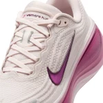 Nike Vomero Plus Rosa - Imagen 2