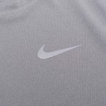 Nike Dri-Fit UV Miler Short Sleeve Tee Gris - Imagen 2