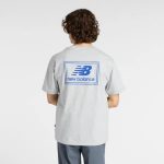 New Balance Woven Label SS Tee Gris - Imagen 3