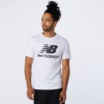 New Balance Essentials Stacked Logo SS Tee Blanco