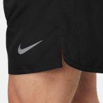 Nike Dri-Fit Challenger Brief-Lined Shorts Negro - Imagen 2