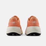 New Balance Fresh Foam X More V6 Naranja - Imagen 3