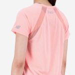 New Balance Printed Impact Run Short Sleeve Rosa - Imagen 5